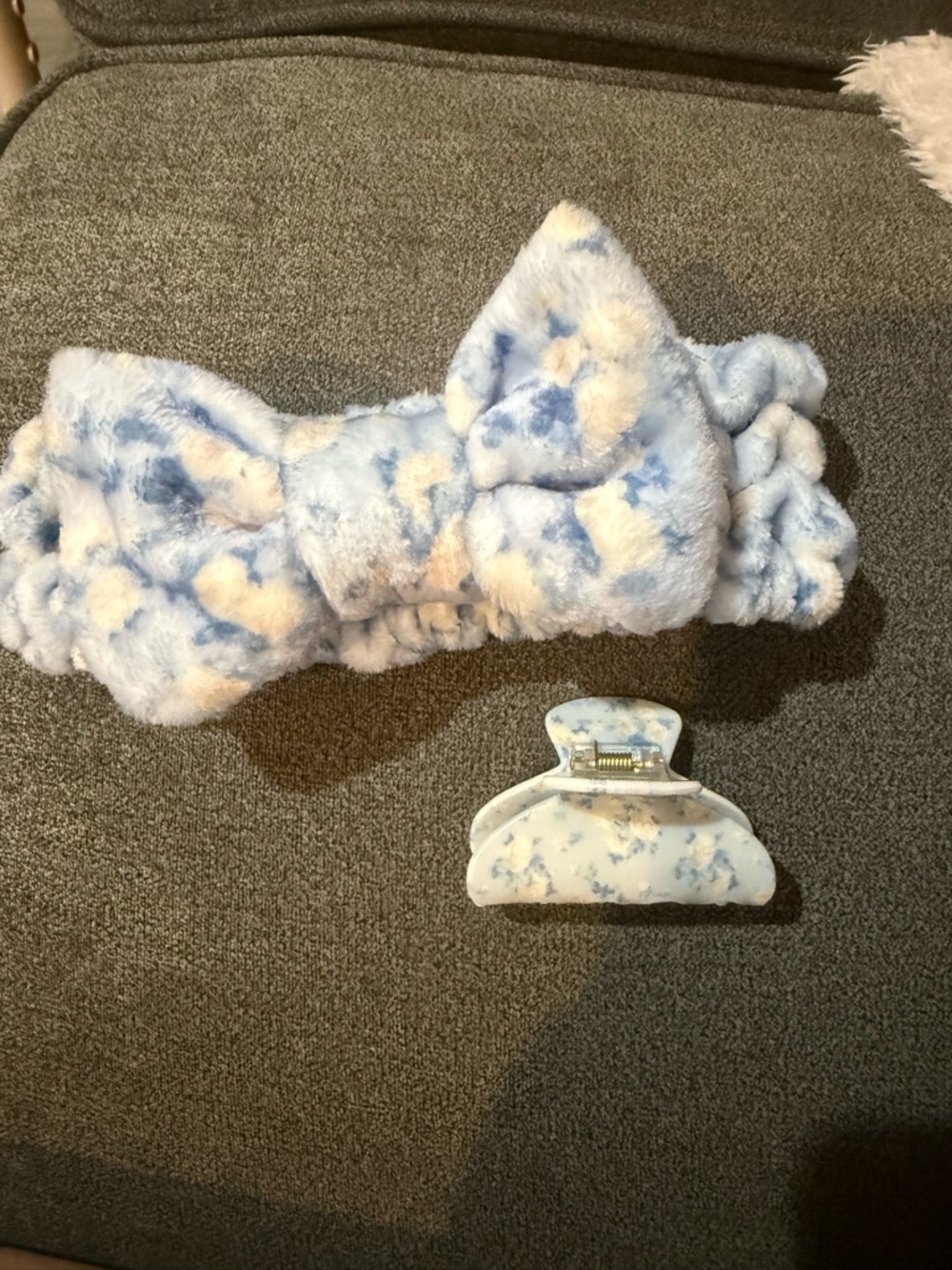 (sold) NEW LOVESHACKFANCY HEADBAND AND HAIRCLIP